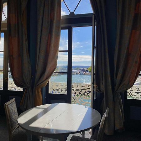 Best Western Le Cheval Blanc -Vue Sur Le Port-Plein Centre Ville Honfleur Exterior foto