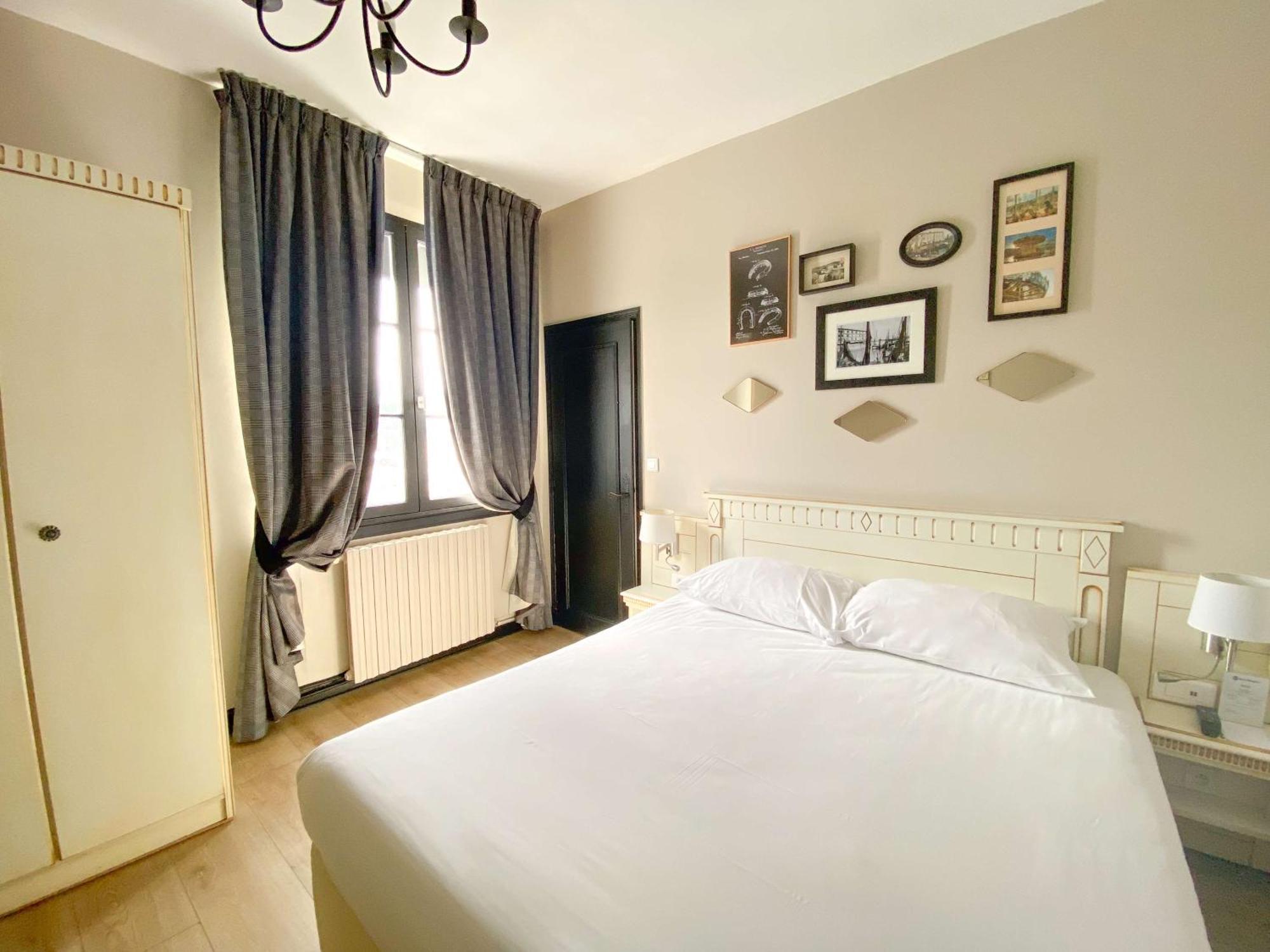Best Western Le Cheval Blanc -Vue Sur Le Port-Plein Centre Ville Honfleur Exterior foto